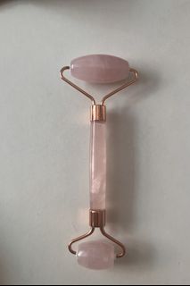 (Category: ) located in . Submitted by secondchapter.thriftstore (Listing ID 1444356485, Image 1). Description: .