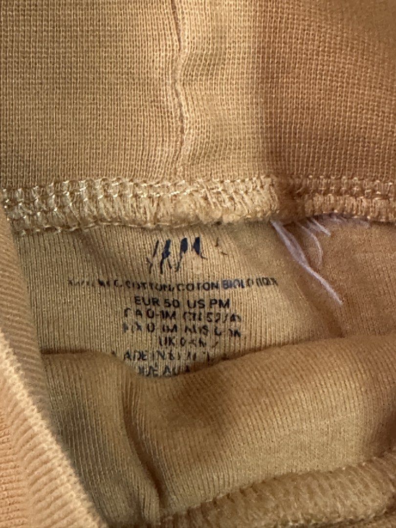 Set of 3 Newborn Pants (Category: Babies & Kids Fashion) located in Quezon City. Submitted by cocloset85 (Listing ID 1444340435, Image 2). Description: .