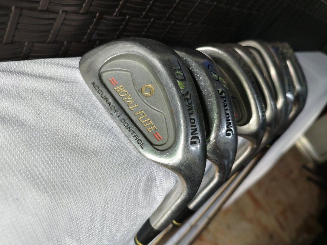 Spalding Royal Flite Golf Iron Set (Category: Golf) located in Manila. Submitted by yeonmei5614747 (Listing ID 1444450253, Image 1). Description: - Set of Spalding Royal Flite golf irons - Includes: P, S, 9, 8, 7, 6, 5, 4 irons - Designed for accuracy and control - Spalding and Tourmark grips - Ready for the golf course Right handed club . .