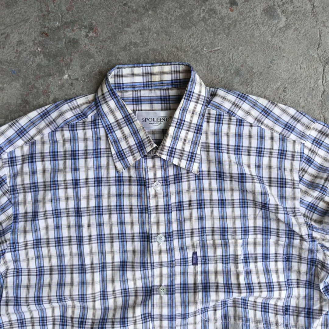 Spolling Plaid Long Sleeve Button Up Shirt (Category: Tshirts & Polo Shirts ) located in General Mariano Alvarez. Submitted by adrianatas11 (Listing ID 1444496128, Image 3). Description: SPOLLINGS BUTTOM UP❗ ‎Medium ‎20 width 28 length No issue ‎Good Condition ‎Need Wash.