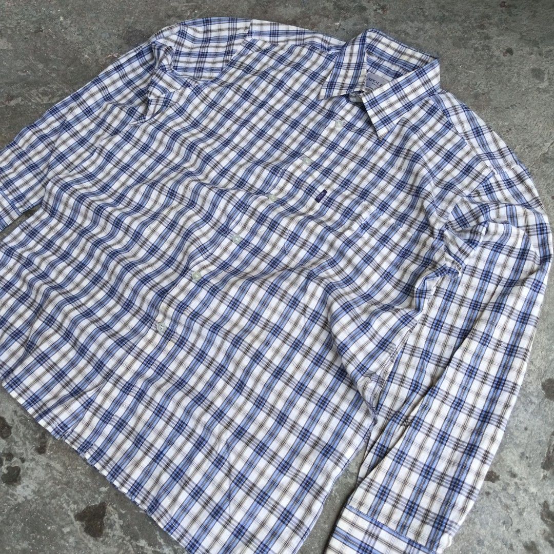 Spolling Plaid Long Sleeve Button Up Shirt (Category: Tshirts & Polo Shirts ) located in General Mariano Alvarez. Submitted by adrianatas11 (Listing ID 1444496128, Image 2). Description: SPOLLINGS BUTTOM UP❗ ‎Medium ‎20 width 28 length No issue ‎Good Condition ‎Need Wash.