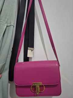 (Kategori: ) berada di . Dikirim oleh momochimoy (ID iklan 1444488014, Gambar 1). Deskripsi: .