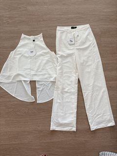 (Category: ) located in . Submitted by declutter_my_clothes (Listing ID 1444343967, Image 1). Description: .
