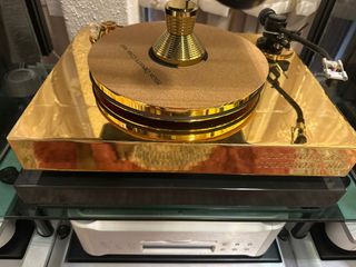 (Category: ) located in . Submitted by Connoisseur_Audio (Listing ID 1444401154, Image 1). Description: .