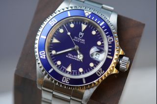 (Category: ) located in . Submitted by timepiecetalk (Listing ID 1444473962, Image 1). Description: .