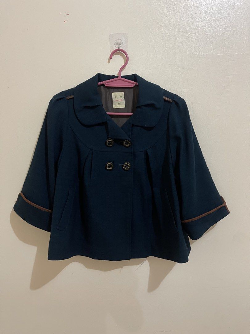 Vent Fee Peacoat Double Breasted Blouse Bolero (Category: Others Tops) located in San Jacinto. Submitted by lovedbylou.ph (Listing ID 1444387359, Image 1). Description: •see photos for flaws (leather lining) •fits small-medium.