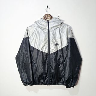 (Category: ) located in . Submitted by hoodgrail.vtg (Listing ID 1444417366, Image 1). Description: .