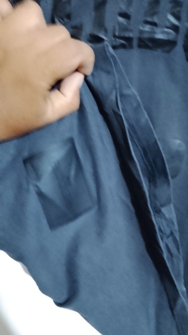 WE11DONE Black Graphic T-Shirt (Category: Tshirts & Polo Shirts ) located in Caloocan City. Submitted by llanderiankent (Listing ID 1444409793, Image 2). Description: - Brand: WET11DONE - Color: Black - Style: Graphic Tee - Origin: Made in Korea - Material: 100% Pure Wool - Occasion: Casual Wear - Features: Bold front graphic print - Condition: Please check photos for detailed condition. - Boxy Type .