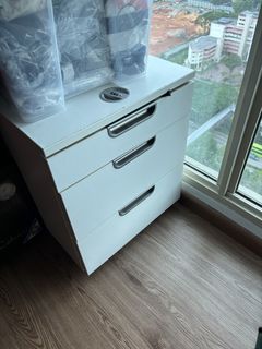 (Category: ) located in . Submitted by misslourdesco (Listing ID 1444381971, Image 1). Description: .