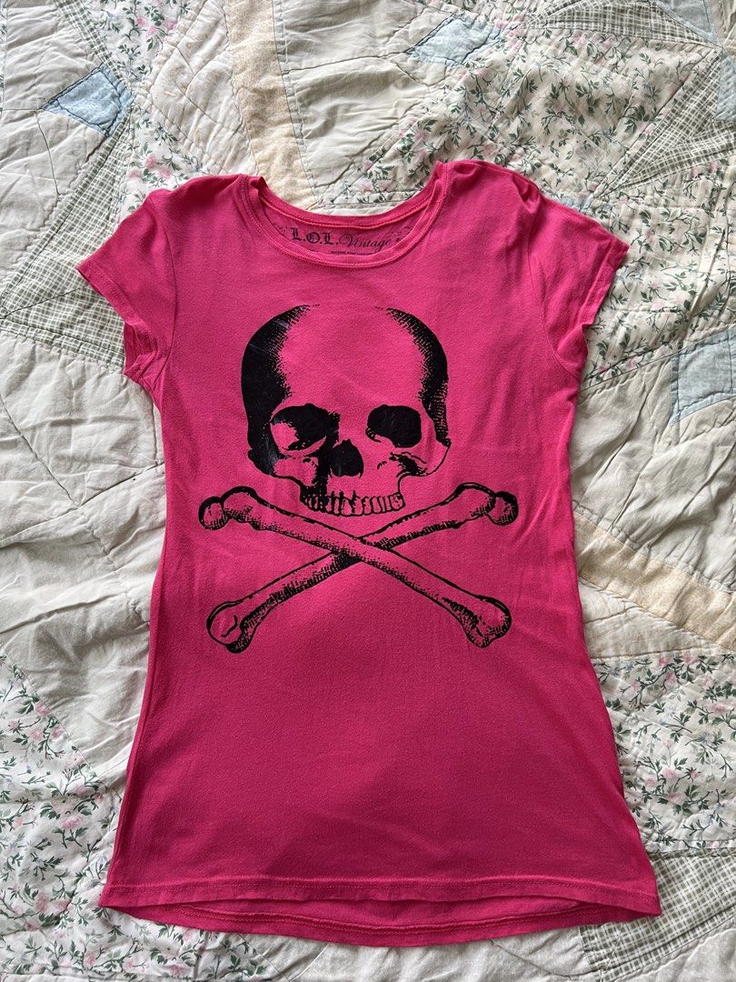 y2k grunge emo goth pink shirt (Category: Shirts) located in Pasig City. Submitted by svgarr (Listing ID 1444348881, Image 1). Description: 📌read bio before buying add 70 sf (flash express) 📍iloilo see last pic for minor flaw .