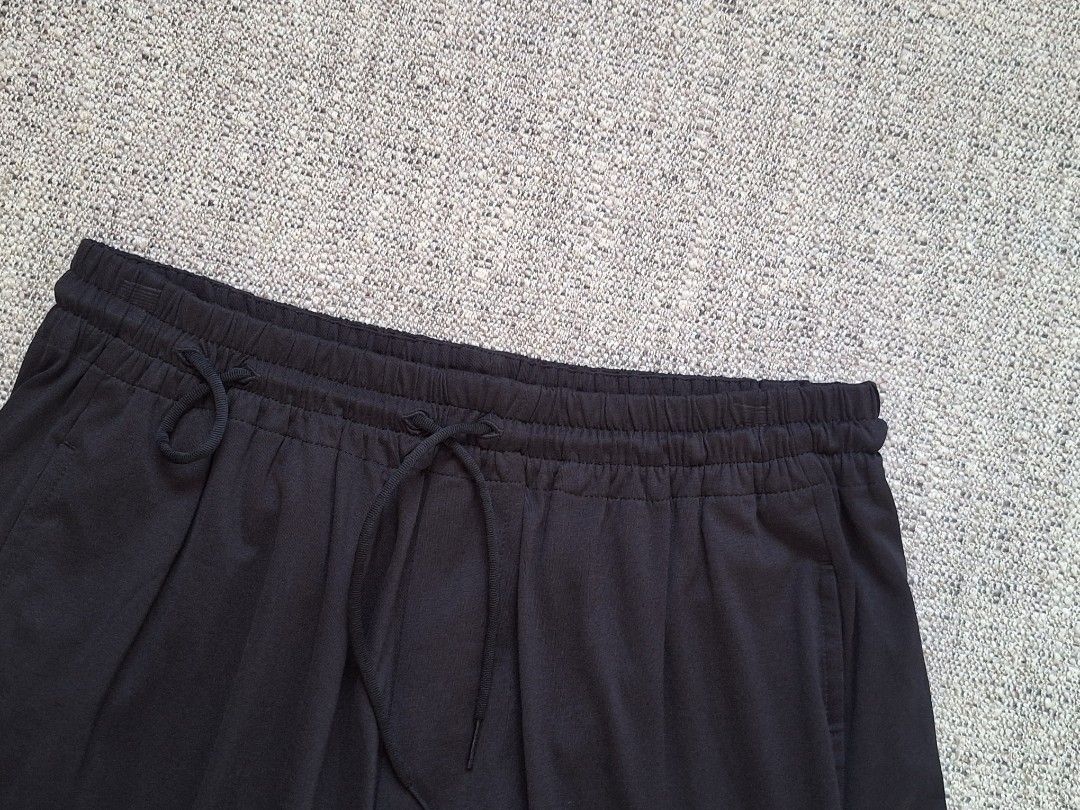 Y-3 Adidas Yohji Yamamoto / Drawstring Sarouel Pants ( Authentic ) (Category: Joggers) located in Cebu City. Submitted by thehiddengemsbykid (Listing ID 1444494452, Image 2). Description: Adidas Yhoji Yamamoto Black Drawstring Sarouel Pants Size : Small Waist - 28 up to 45max Rise - 23 Length - 33 Leg Opening - 11 Excellent Condition No issues 2,000 + Sf Thank you....