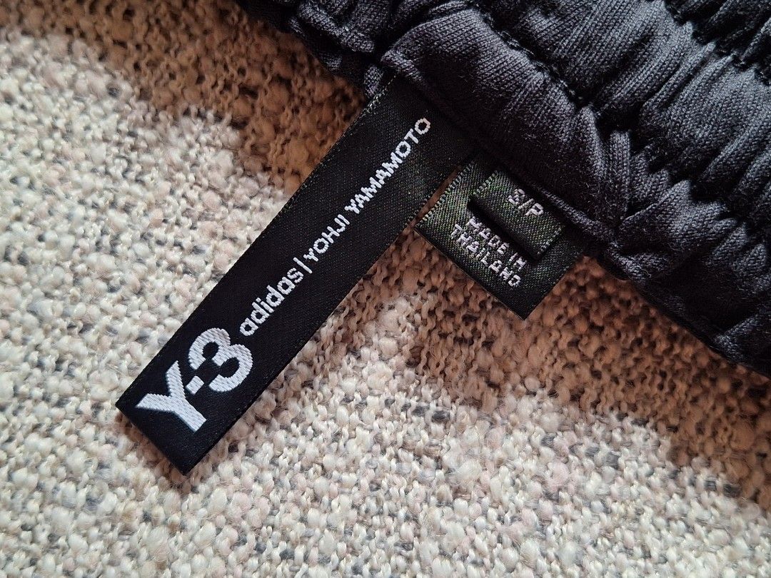 Y-3 Adidas Yohji Yamamoto / Drawstring Sarouel Pants ( Authentic ) (Category: Joggers) located in Cebu City. Submitted by thehiddengemsbykid (Listing ID 1444494452, Image 3). Description: Adidas Yhoji Yamamoto Black Drawstring Sarouel Pants Size : Small Waist - 28 up to 45max Rise - 23 Length - 33 Leg Opening - 11 Excellent Condition No issues 2,000 + Sf Thank you....