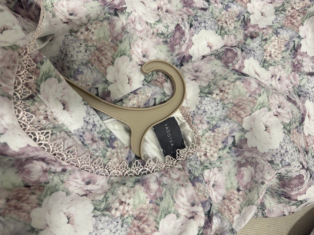 YADOTSA KURUNG (Category: Baju Kurung & sets) located in Johor Bahru. Submitted by airbatucampur2026 (Listing ID 1444409708, Image 2). Description: .