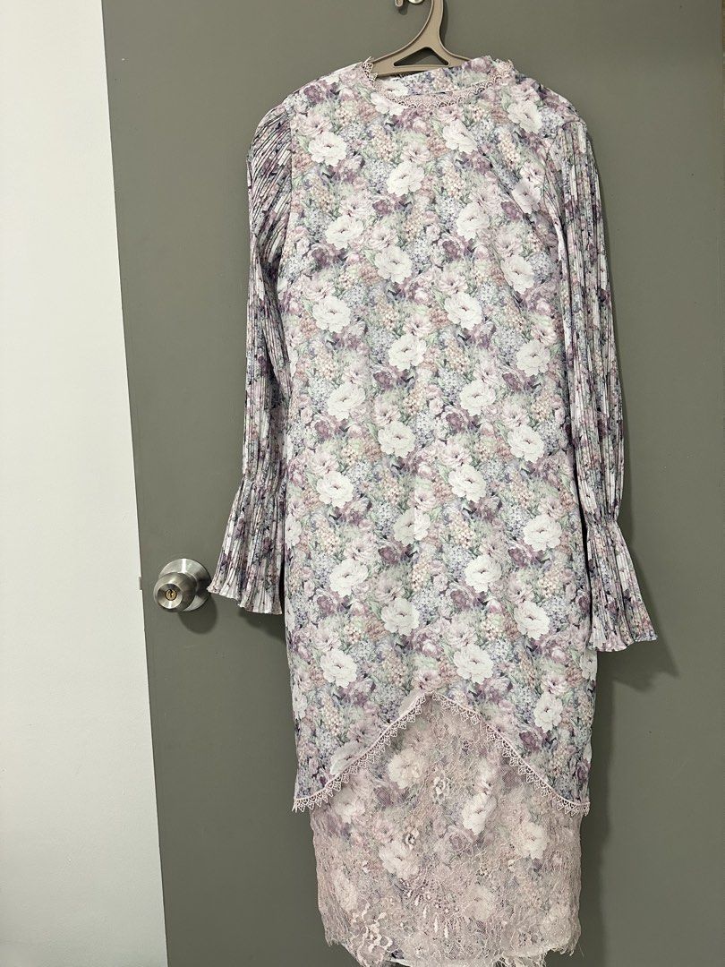 YADOTSA KURUNG (Category: Baju Kurung & sets) located in Johor Bahru. Submitted by airbatucampur2026 (Listing ID 1444409708, Image 1). Description: .