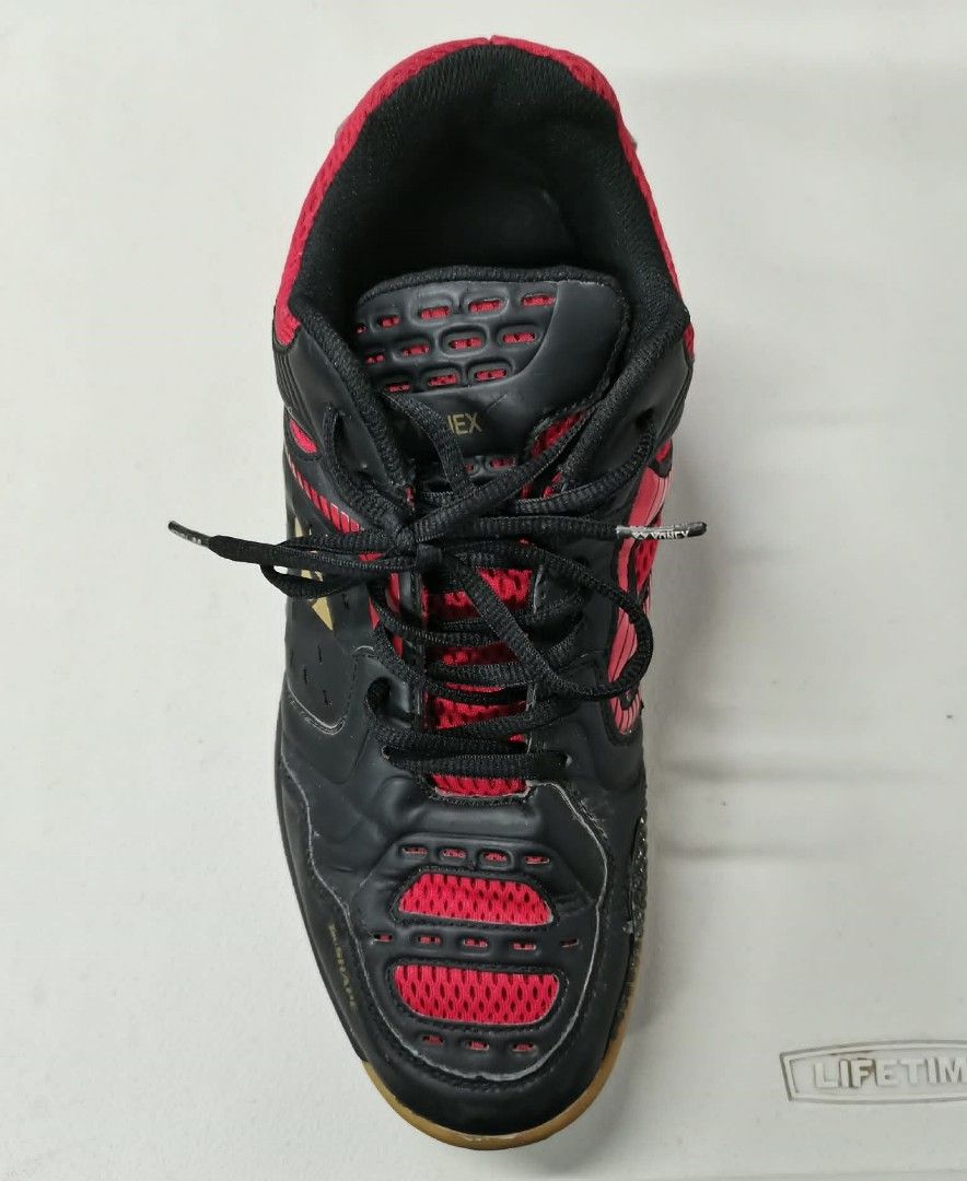 Yonex Badminton Shoes Black Red (Category: Casual Shoes) located in Quezon City. Submitted by enrix21 (Listing ID 1444316768, Image 2). Description: For Sale: Yonex Aerocomfort 4 badminton shoes in the Black/Red colorway. Product Details: Brand/Model: Yonex Aerocomfort 4 Color: Black Red Size: US 10 / EUR 44 / UK 9.5 Condition: Used with flaws. • Left Shoe: Synthetic overlay peeling/hole on the inner side • Right Shoe: Small cosmetic crack on the