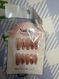 （分類：）位於 。 由 uknowuknow 提交（商品編號 1444567630，圖片 1）。簡介： 。