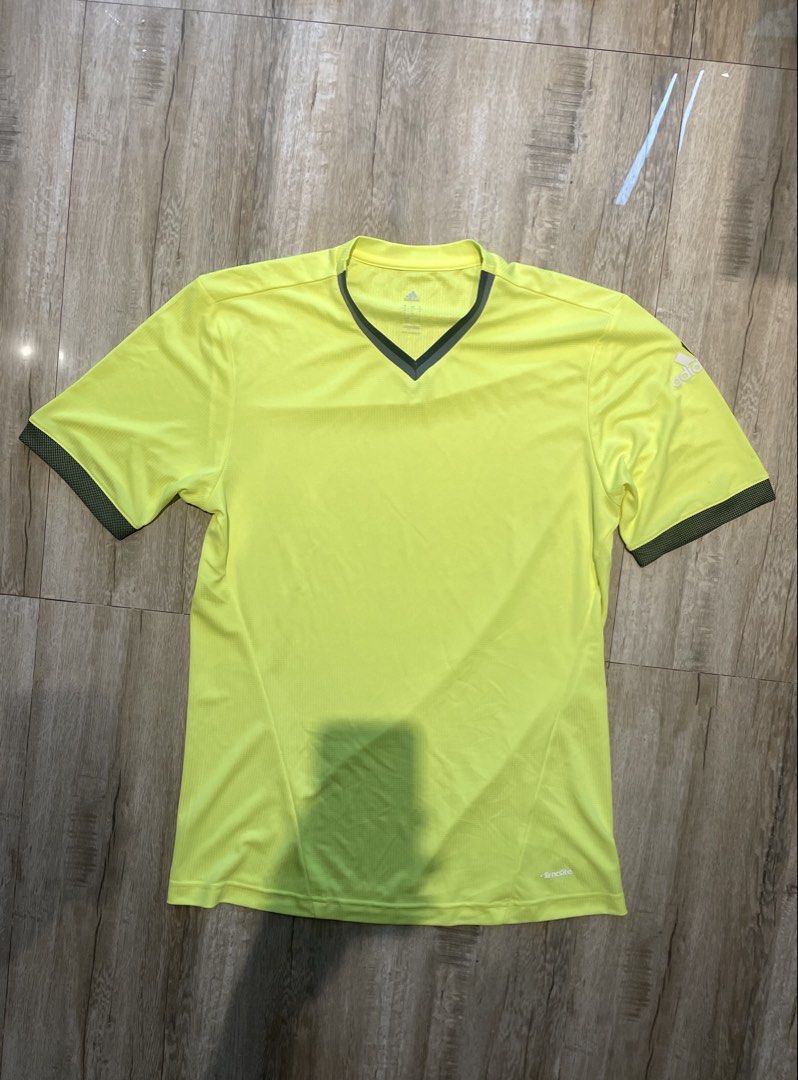 Adidas Climalite Neon Shirt Small (Category: Activewear) located in Manila. Submitted by arfernando (Listing ID 1444647067, Image 1). Description: Men's Adidas Climalite Neon Shirt Small Shoulder Width : 17 Length : 27 .