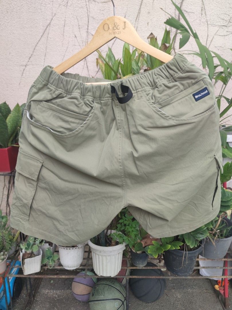 AFFD d Brotherhood Olive Shorts (Category: Shorts) located in Pasig City. Submitted by ftwind (Listing ID 1444537108, Image 2). Description: - Japanese military- style 8 pocket shorts - back pocket details 🔥 - YKK zipper - fits 31 to 34 adjustable bwaistband - 20" length - Elastic waistband with drawstring, two side pockets, two cargo leg pockets.