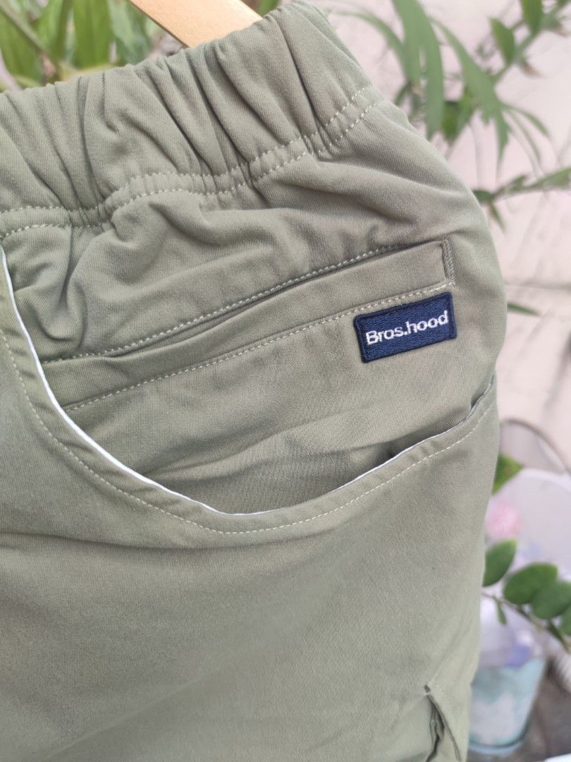 AFFD d Brotherhood Olive Shorts (Category: Shorts) located in Pasig City. Submitted by ftwind (Listing ID 1444537108, Image 3). Description: - Japanese military- style 8 pocket shorts - back pocket details 🔥 - YKK zipper - fits 31 to 34 adjustable bwaistband - 20" length - Elastic waistband with drawstring, two side pockets, two cargo leg pockets.