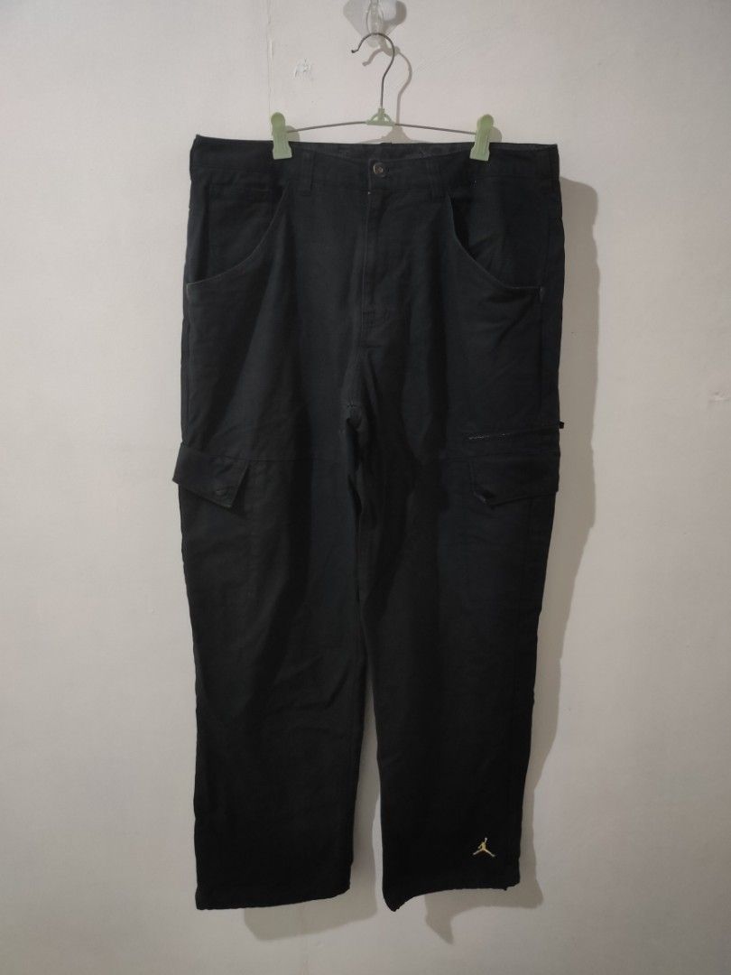 Air Jordan Baggy Cargo Pants (Category: Announcements) located in Ozamiz City. Submitted by ukaygrails (Listing ID 1444548979, Image 1). Description: Excellent condition W34-35 L44 Hem 10.