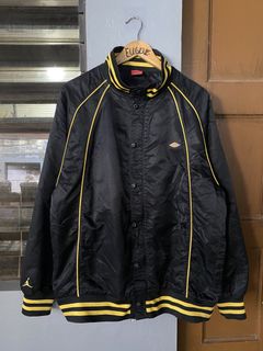(Category: ) located in . Submitted by y2k_thrift (Listing ID 1444624680, Image 1). Description: .