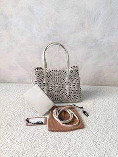 (Kategori: ) berada di . Dikirim oleh luxfactory.id (ID iklan 1444557526, Gambar 1). Deskripsi: .