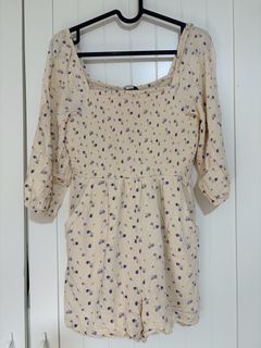 （分類：）位於 。 由 murmures 提交（商品編號 1444644456，圖片 1）。簡介： 。