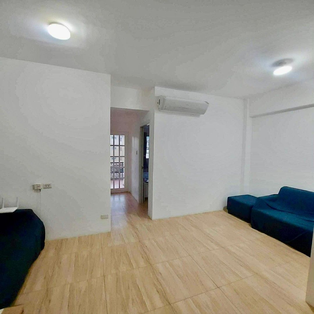 APPLE ONE CONDO UNIT FOR SALE (Category: Apartments & Condos) located in Cebu City. Submitted by albrene2000 (Listing ID 1444556370, Image 3). Description: apple one banawa heights Our 12-storey Towers at AppleOne Banawa Heights allows for breathtaking views of Cebu City and the sea; making way for a more balanced and harmonious life..