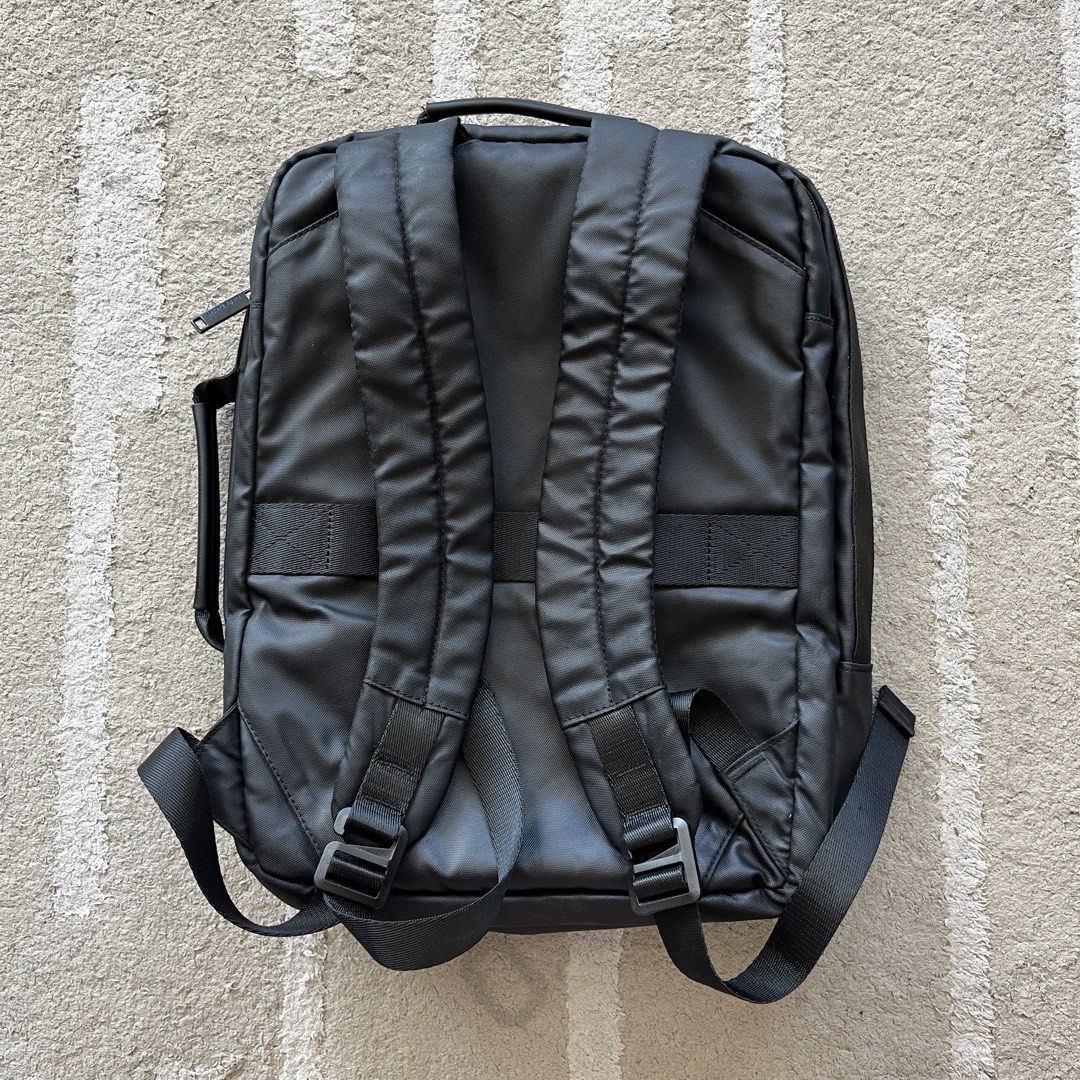 Arctic Hunter Laptop Backpack - Black (Category: Backpacks) located in Las Pinas. Submitted by gavldrn (Listing ID 1444514317, Image 2). Description: Arctic Hunter Laptop Backpack – Black ✨ Premium business and travel backpack ✨ Multiple compartments for laptop and accessories ✨ Durable water-resistant material ✨ Comfortable padded straps and top carry handle ✨ Ideal for school, office, work, and travel ✨ Good pre-loved condition, all zippers wor