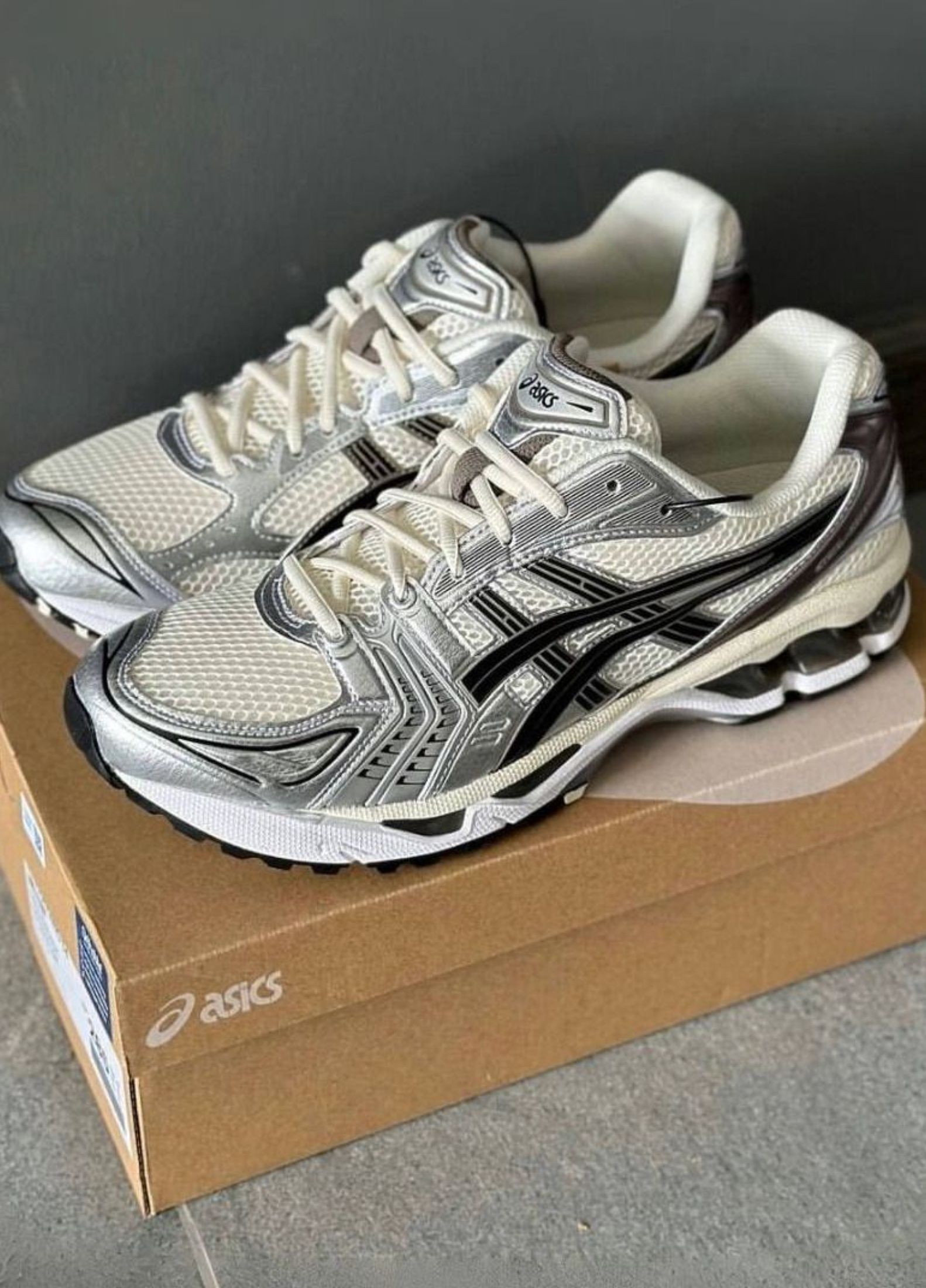 Asics Gel-Kayano 14 Outdoor Functional Y2K Retro Street Black White Silver (Category: Sneakers) located in Singapore. Submitted by coolwatertx (Listing ID 1444596861, Image 2). Description: 🏷️ Item Description Brand: Asics Model: Asics Gel-Kayano 14 Outdoor Functional Y2K Retro Street Black White Silver Status: Brand New, unused 📮 Delivery Process • ~3 days after order: photos sent to confirm • Confirmed? Ships via J&T or Ninja Van (free) • Tra