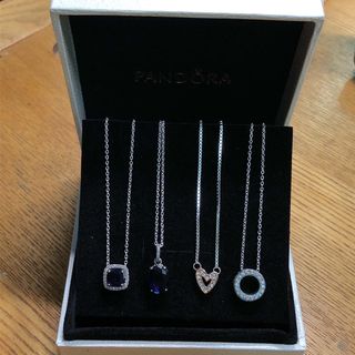 (Category: ) located in . Submitted by daintyjewels (Listing ID 1444675386, Image 1). Description: .