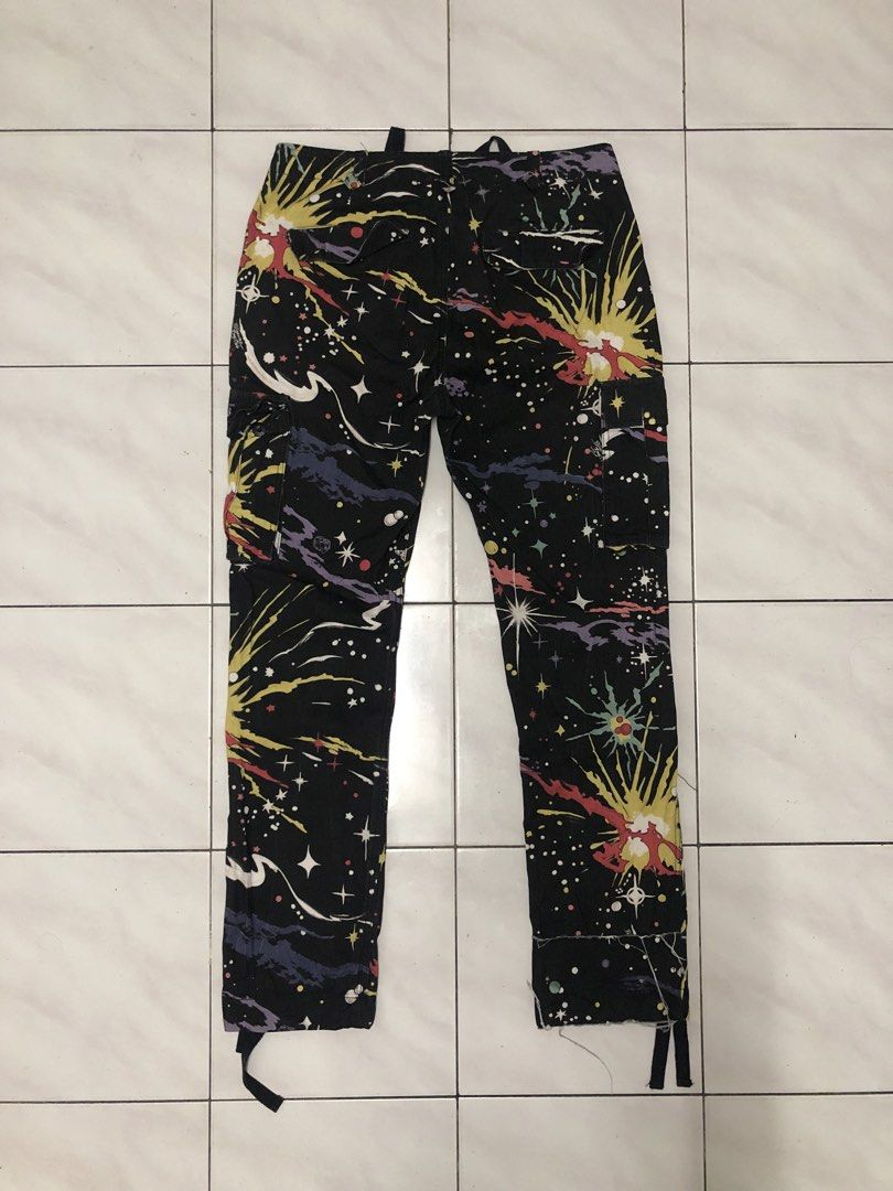 BBC billionaire boys club 32 (Category: Jeans) located in Bagan Serai. Submitted by pat_collection (Listing ID 1444497032, Image 3). Description: BBC original cargo Size on tag 32 actual 33 panjang 42 Kaki memang asal designer distress Keadaan elok rare colour 2014-2017 .