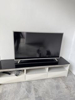 (Category: ) located in . Submitted by haus_vlog (Listing ID 1444656849, Image 1). Description: .