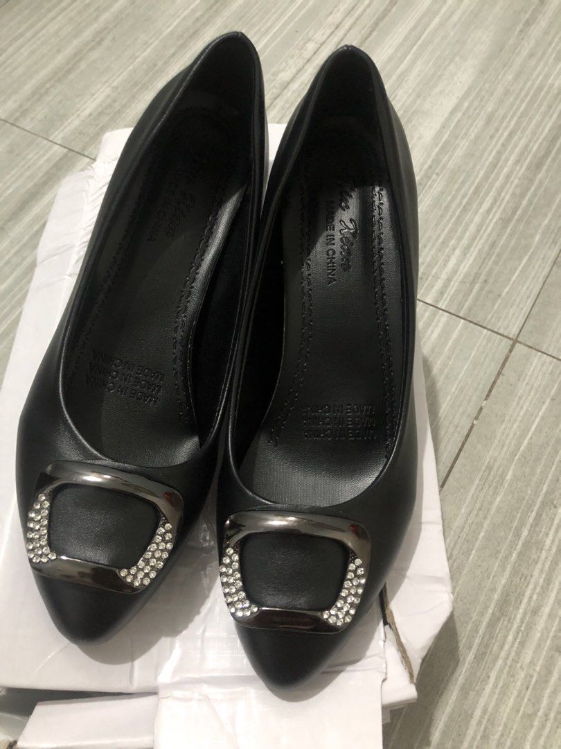 Black Wedge Heels with Rhinestone Buckle (Category: Heels) located in Quezon City. Submitted by pickbuy.426 (Listing ID 1444551578, Image 1). Description: - Elegant black wedge heels - Pointed toe design - Decorative silver buckle with rhinestone embellishments - Comfortable heel height for daily wear - Easy slip-on style - Size: 39 (Philippines) -bought for almost 800php -Shein -RfS:masikip s paa ko masyado kasing malapad paa ko -foot length:9.6
