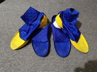 (Category: ) located in . Submitted by kobecollector (Listing ID 1444648222, Image 1). Description: .
