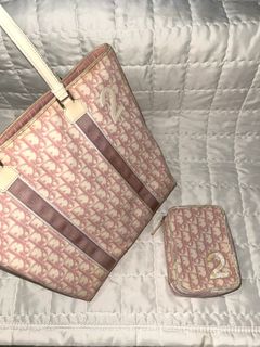 (Category: ) located in . Submitted by 0000_011 (Listing ID 1444650144, Image 1). Description: .