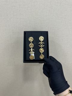 (Category: ) located in . Submitted by emishouseofluxe (Listing ID 1444523328, Image 1). Description: .