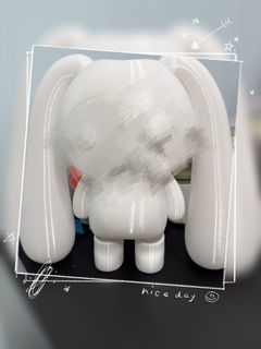Cj Hendry Vase Collection item 2