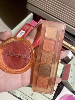 (Category: ) located in . Submitted by decluttersclosingsoon (Listing ID 1444637837, Image 1). Description: .