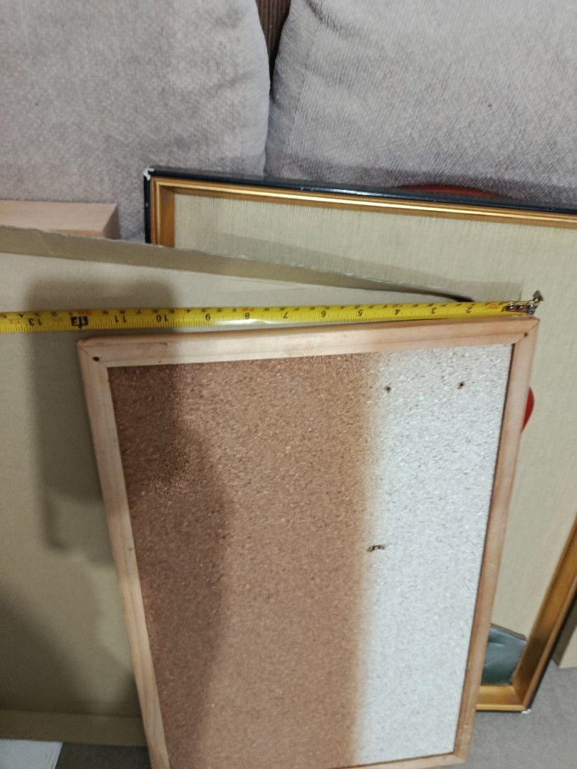 Cork board 12 x 18 inches (Category: Frames & Pictures) located in Quezon City. Submitted by kristal68 (Listing ID 1444598141, Image 2). Description: .