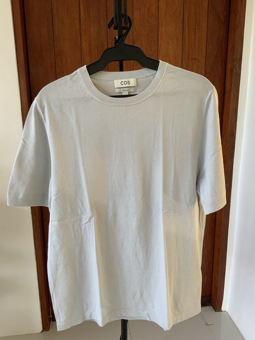 COS Regular Fit T-Shirt - Light Blue - Size L (Category: Tshirts & Polo Shirts ) located in Bacoor. Submitted by cts217 (Listing ID 1444634043, Image 1). Description: - Light blue COS t-shirt - Size: L - Fit: Regular - Neckline: Crew neck - Sleeves: Short sleeves - Style: Simple, versatile basic tee for everyday wear - Condition: Please check photos for details.