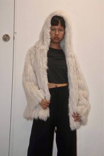 (Category: ) located in . Submitted by karynah00 (Listing ID 1444636871, Image 1). Description: .