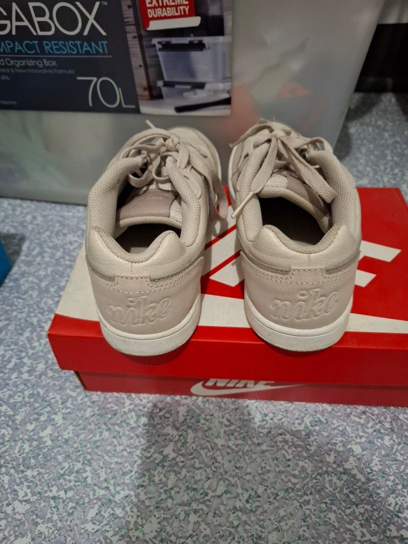 Decluttering (Category: Heels) located in Manila. Submitted by gracey.anne (Listing ID 1444522014, Image 3). Description: nike women size 7 mango sandals size 8.