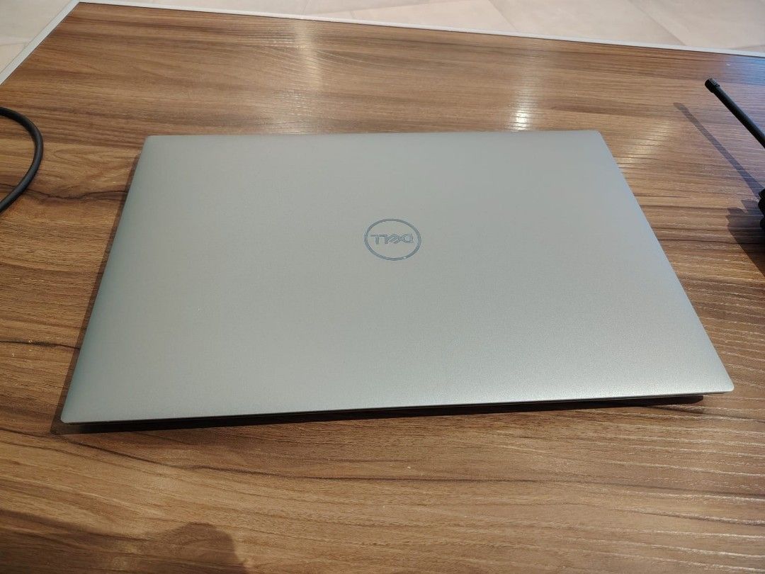 Dell XPS 15 Laptop485962859173662720