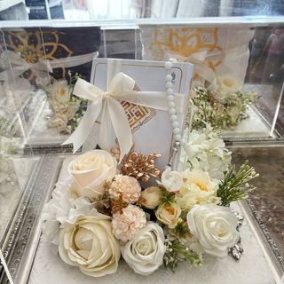 (Category: ) located in . Submitted by flowerbloomsies (Listing ID 1444569793, Image 1). Description: .