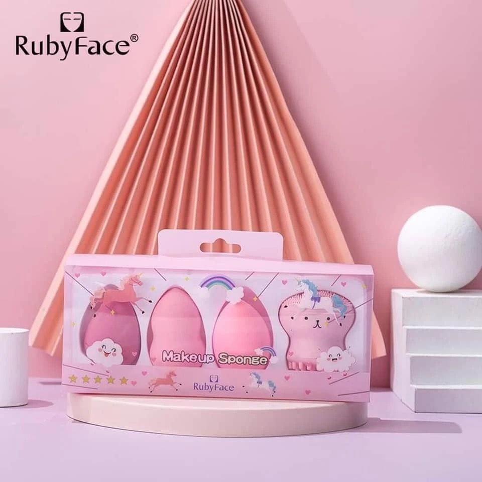 Egg makeup sponge (Rubyface) (Category: Makeup) located in Singapore. Submitted by tashan_shopping (Listing ID 1444527694, Image 1). Description: RUBYFACE BEAUTY EGG MAKEUP SPONGE SET WITH FACIAL SCRUB BRAND NEW SET GOOOOD DEAL @ $7.90 ONLY!! ABOUT THIS ITEM 🧏 Soft elastic foam, easy to apply makeup, not sticky powder. ✨ The foam Set makes it easy to spread foundation or powder evenly into many different positions on the face, and can go to each