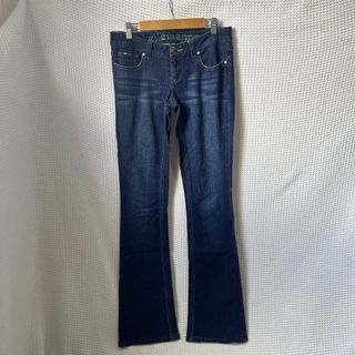 (Category: ) located in . Submitted by especiallyjeans04 (Listing ID 1444637138, Image 1). Description: .