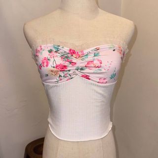 (Category: ) located in . Submitted by shoossells (Listing ID 1444635394, Image 1). Description: .
