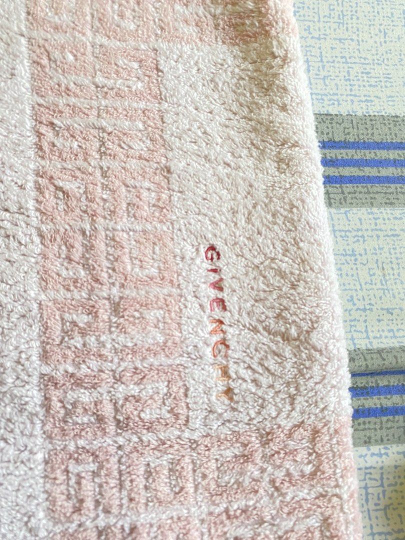 Givenchy Face Towel 33cm By 75cm (Category: Towels, Napkins & Holders) located in Tuguegarao City. Submitted by road.thriftnvintage (Listing ID 1444556987, Image 2). Description: 149 + sf .