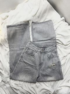 (Category: ) located in . Submitted by missp. (Listing ID 1444640904, Image 1). Description: .